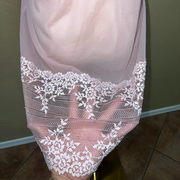 Wacoal Embrace Lace Woodrose Mauve Chalk Chemise Size Medium - Picture 8 of 11
